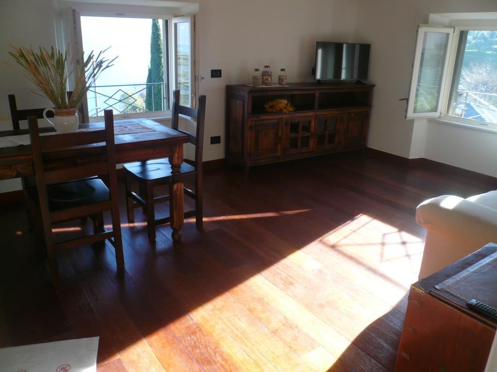 דירות Oliveto Lario Casa Beatrice חדר תמונה